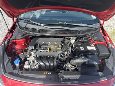 2020 Kia Rio 5-Door S   - Photo 14 - Madisonville, TN 37354