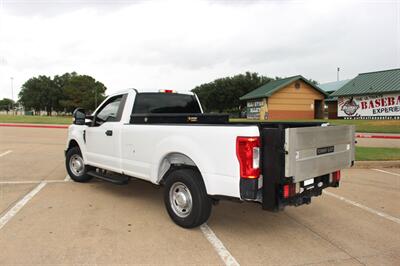 2019 Ford F-250 Super Duty XL   - Photo 3 - Euless, TX 76040
