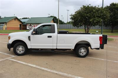 2019 Ford F-250 Super Duty XL   - Photo 2 - Euless, TX 76040