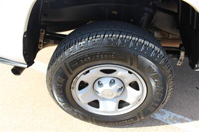 2022 Toyota Tacoma SR - Photo 30 - Euless, TX 76040