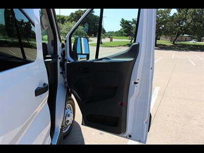 2023 Ford Transit 350 HD XLT   - Photo 16 - Euless, TX 76040