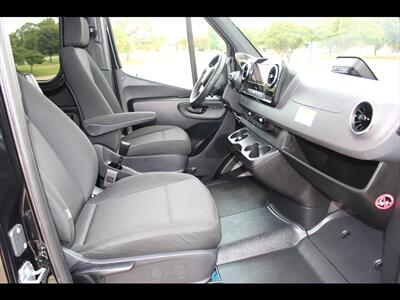 2025 Mercedes-Benz Sprinter 2500   - Photo 18 - Euless, TX 76040