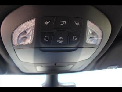 2023 Chrysler Pacifica Touring   - Photo 37 - Euless, TX 76040