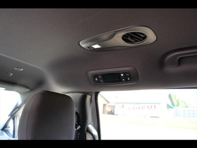 2023 Chrysler Pacifica Touring   - Photo 18 - Euless, TX 76040