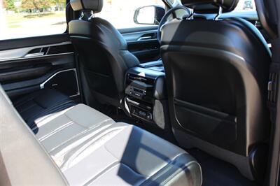 2026 Jeep Grand Wagoneer L Limited Reserve - Photo 23 - Euless, TX 76040
