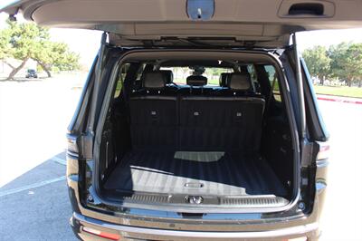2026 Jeep Grand Wagoneer L Limited Reserve - Photo 11 - Euless, TX 76040