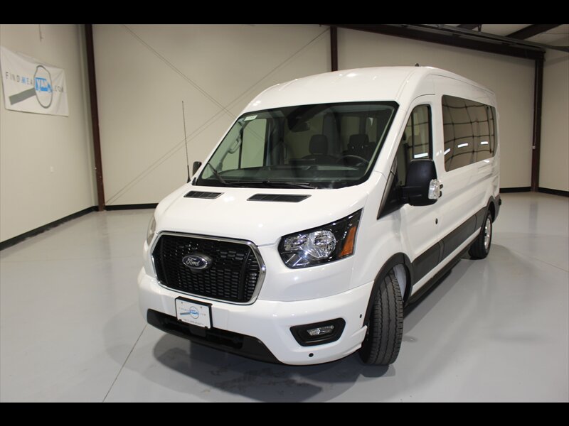 2024 Ford Transit 350 XLT - Photo 1 - Euless, TX 76040