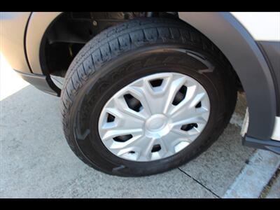 2018 Ford Transit 250   - Photo 22 - Euless, TX 76040