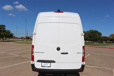 2025 Mercedes-Benz Sprinter 2500 - Photo 3 - Euless, TX 76040