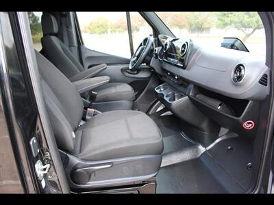 2025 Mercedes-Benz Sprinter 2500   - Photo 19 - Euless, TX 76040