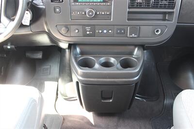 2025 Chevrolet Express LT 3500   - Photo 21 - Euless, TX 76040
