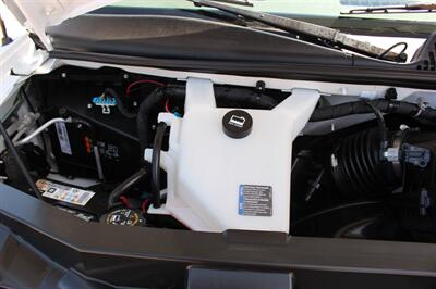 2025 Chevrolet Express LT 3500   - Photo 37 - Euless, TX 76040