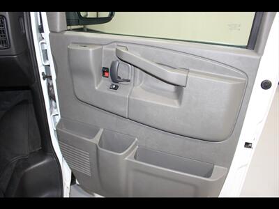 2024 Chevrolet Express LS 3500   - Photo 14 - Euless, TX 76040