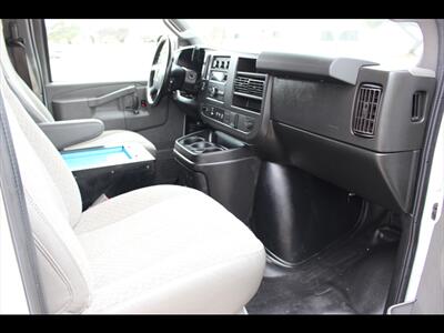 2021 Chevrolet Express 2500   - Photo 20 - Euless, TX 76040