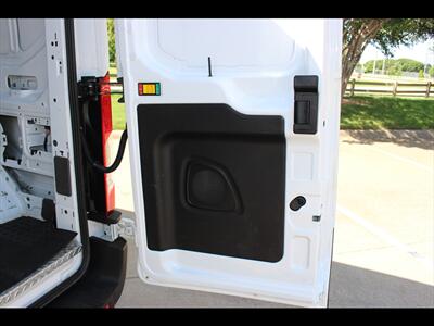 2025 Ford Transit 250   - Photo 17 - Euless, TX 76040