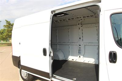 2025 RAM ProMaster Tradesman 2500   - Photo 18 - Euless, TX 76040