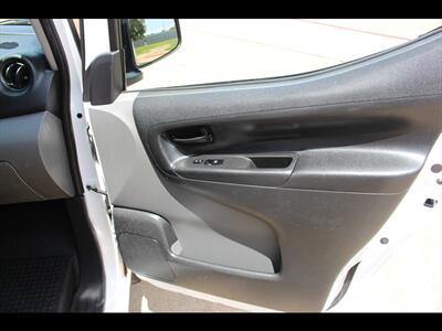 2021 Nissan NV200 S   - Photo 14 - Euless, TX 76040