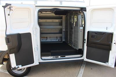 2017 Ford Transit 250 - Photo 17 - Euless, TX 76040