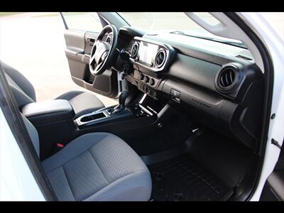 2022 Toyota Tacoma SR   - Photo 20 - Euless, TX 76040