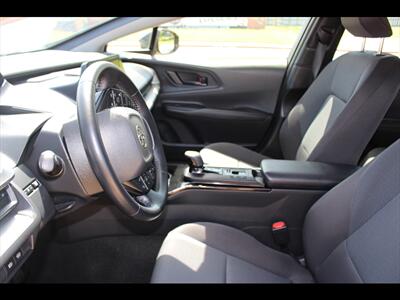 2024 Toyota Prius LE   - Photo 11 - Euless, TX 76040