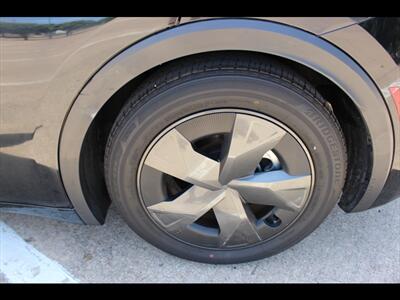 2024 Toyota Prius LE   - Photo 19 - Euless, TX 76040