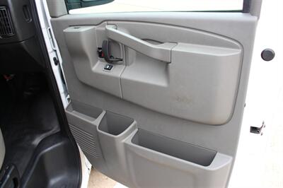 2021 Chevrolet Express 3500 - Photo 25 - Euless, TX 76040