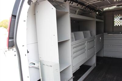 2021 Chevrolet Express 3500 - Photo 12 - Euless, TX 76040
