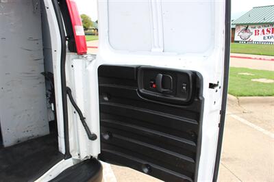 2021 Chevrolet Express 3500 - Photo 10 - Euless, TX 76040