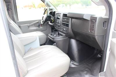 2021 Chevrolet Express 3500 - Photo 21 - Euless, TX 76040