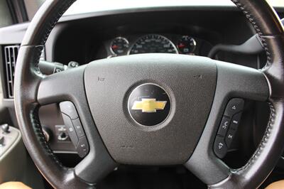 2021 Chevrolet Express 3500 - Photo 31 - Euless, TX 76040
