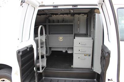 2021 Chevrolet Express 3500 - Photo 18 - Euless, TX 76040