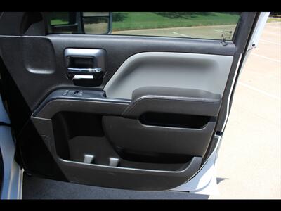 2017 GMC Sierra 2500 HD   - Photo 12 - Euless, TX 76040