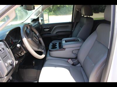 2017 GMC Sierra 2500 HD   - Photo 17 - Euless, TX 76040
