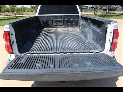 2017 GMC Sierra 2500 HD   - Photo 9 - Euless, TX 76040