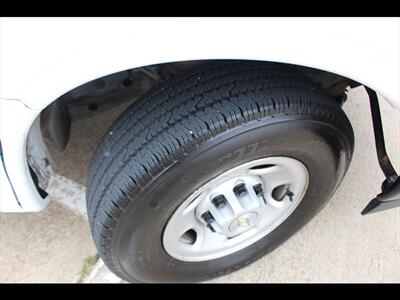 2020 Chevrolet Express 3500   - Photo 22 - Euless, TX 76040