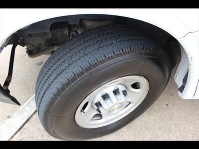 2020 Chevrolet Express 3500   - Photo 21 - Euless, TX 76040