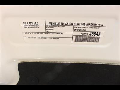 2022 Chrysler Pacifica Touring L   - Photo 39 - Euless, TX 76040