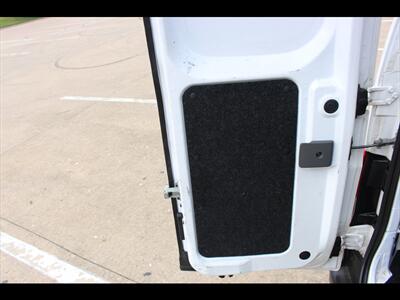 2020 Nissan NV200 S   - Photo 16 - Euless, TX 76040