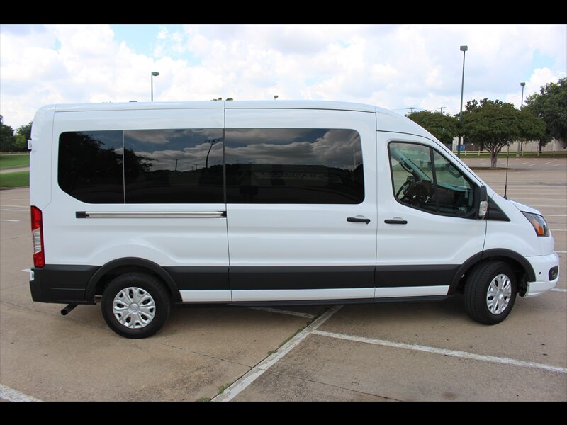 2025 Ford Transit XLT photo 5