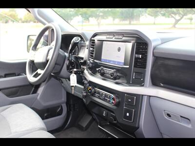 2022 Ford F-150 XLT   - Photo 13 - Euless, TX 76040