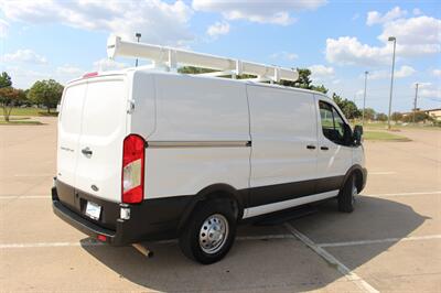 2023 Ford Transit 250 - Photo 4 - Euless, TX 76040