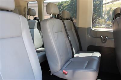 2016 Ford Transit 350 XL - Photo 17 - Euless, TX 76040