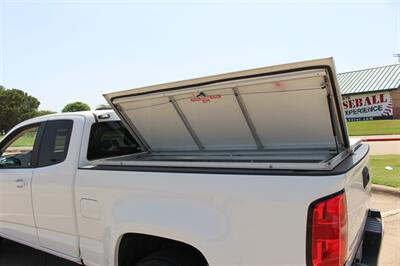 2022 Chevrolet Colorado LT   - Photo 10 - Euless, TX 76040