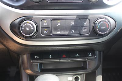 2022 Chevrolet Colorado LT   - Photo 26 - Euless, TX 76040