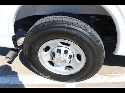 2025 Chevrolet Express LS 3500   - Photo 26 - Euless, TX 76040