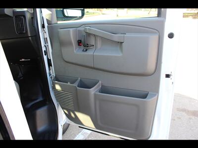 2021 Chevrolet Express 2500   - Photo 16 - Euless, TX 76040