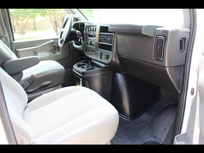 2024 Chevrolet Express LT 3500 - Photo 20 - Euless, TX 76040