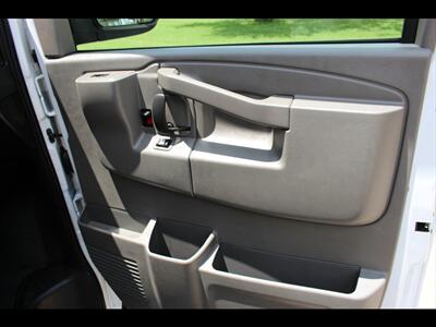 2024 Chevrolet Express LT 3500 - Photo 22 - Euless, TX 76040