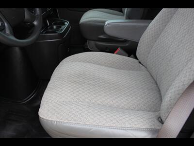 2023 Chevrolet Express LS 3500   - Photo 27 - Euless, TX 76040