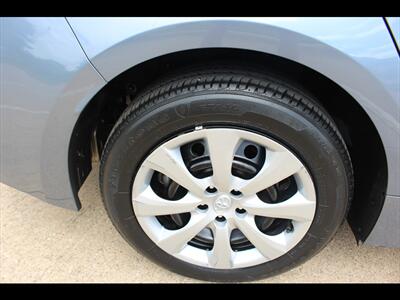 2024 Toyota Corolla LE - Photo 33 - Euless, TX 76040